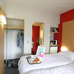 Hotel Kyriad Direct Poitiers - Gare Du Futuroscope Chasseneuil-du-Poitou