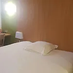 Hotel Kyriad Direct Poitiers - Gare Du Futuroscope