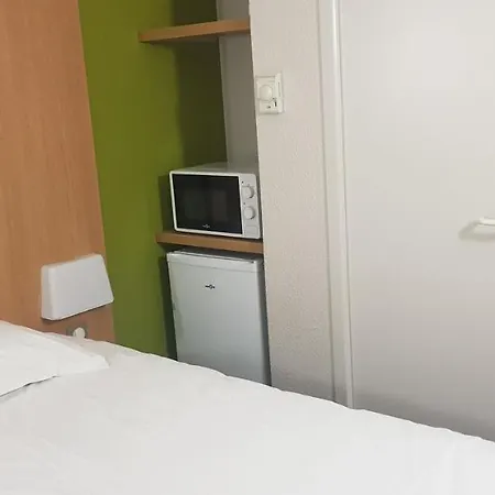 Kyriad Direct Poitiers - Gare Du Futuroscope Hotel Chasseneuil-du-Poitou