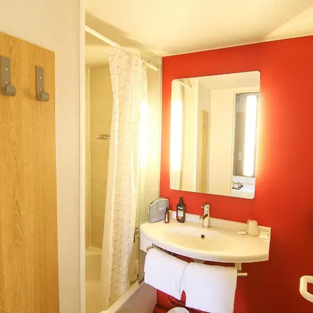 Hotel Kyriad Direct Poitiers - Gare Du Futuroscope Chasseneuil-du-Poitou