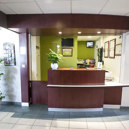 Kyriad Direct Poitiers - Gare Du Futuroscope 2* Chasseneuil-du-Poitou