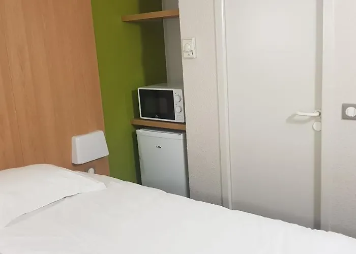 Kyriad Direct Poitiers - Gare Du Futuroscope Hotel Chasseneuil-du-Poitou