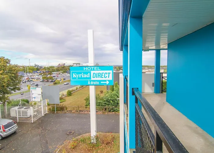 Kyriad Direct Poitiers - Gare Du Futuroscope Hotel