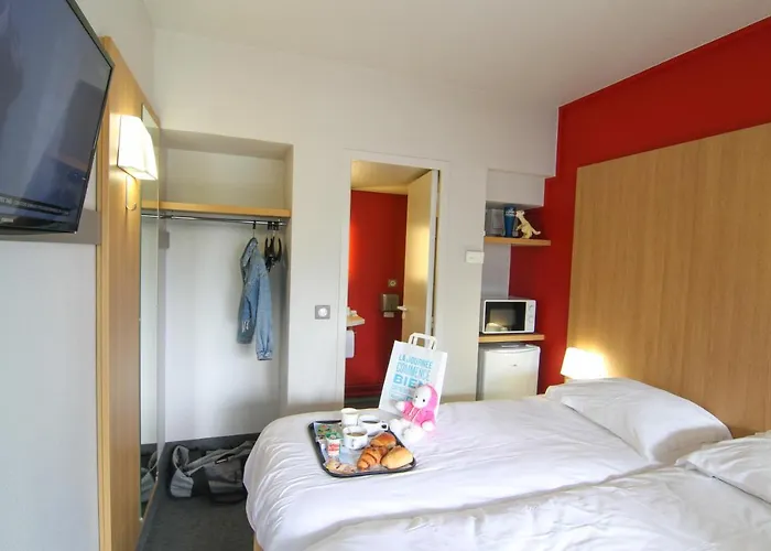 Hotel Kyriad Direct Poitiers - Gare Du Futuroscope Chasseneuil-du-Poitou