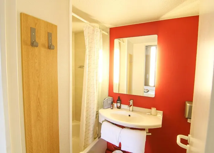 Hotel Kyriad Direct Poitiers - Gare Du Futuroscope Chasseneuil-du-Poitou