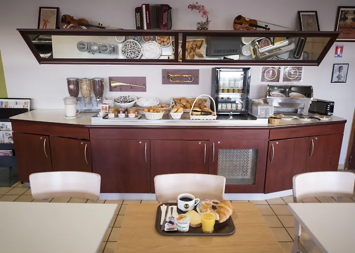 Hotel Kyriad Direct Poitiers - Gare Du Futuroscope Chasseneuil-du-Poitou