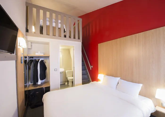 Kyriad Direct Poitiers - Gare Du Futuroscope 2* Chasseneuil-du-Poitou