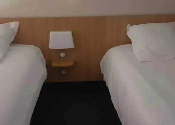 Kyriad Direct Poitiers - Gare Du Futuroscope Hotel Chasseneuil-du-Poitou