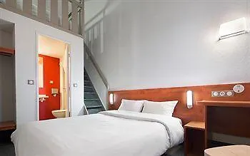 Kyriad Direct Poitiers - Gare Du Futuroscope Chasseneuil-du-Poitou